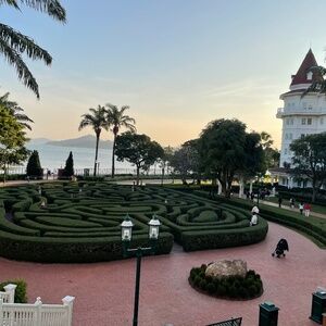 Meet your Posher, JC